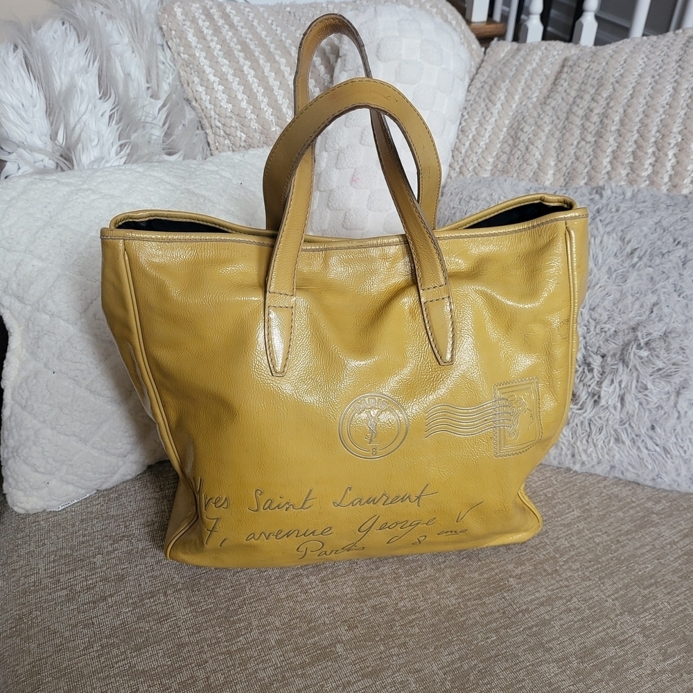 YVES SAINT LAURENT Mail Tote Bag Patent leather Yellow..